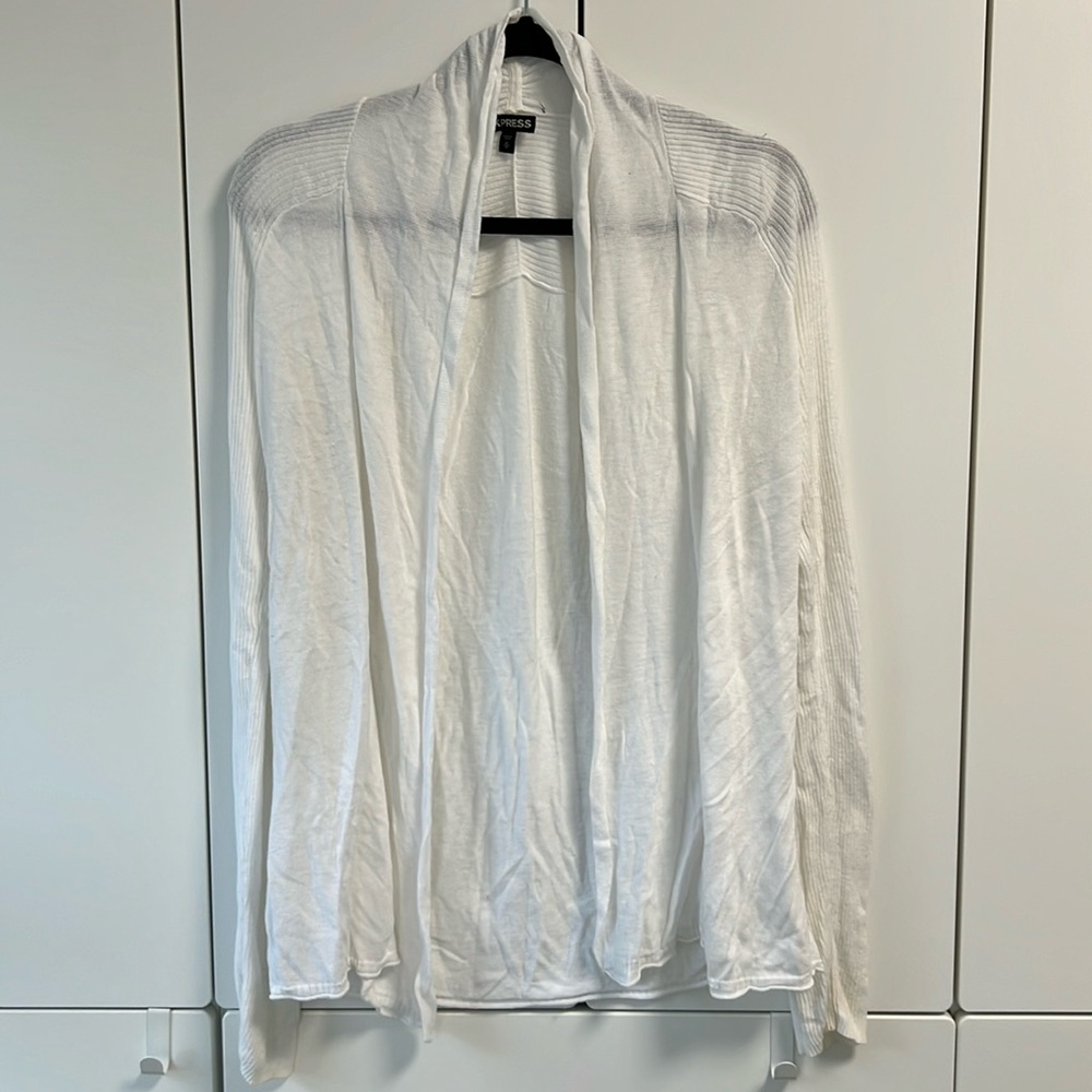 Express White Cardigan Size Medium